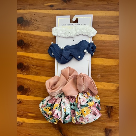 Scrunchie Hair Scrunchies - Picture 2 of 4